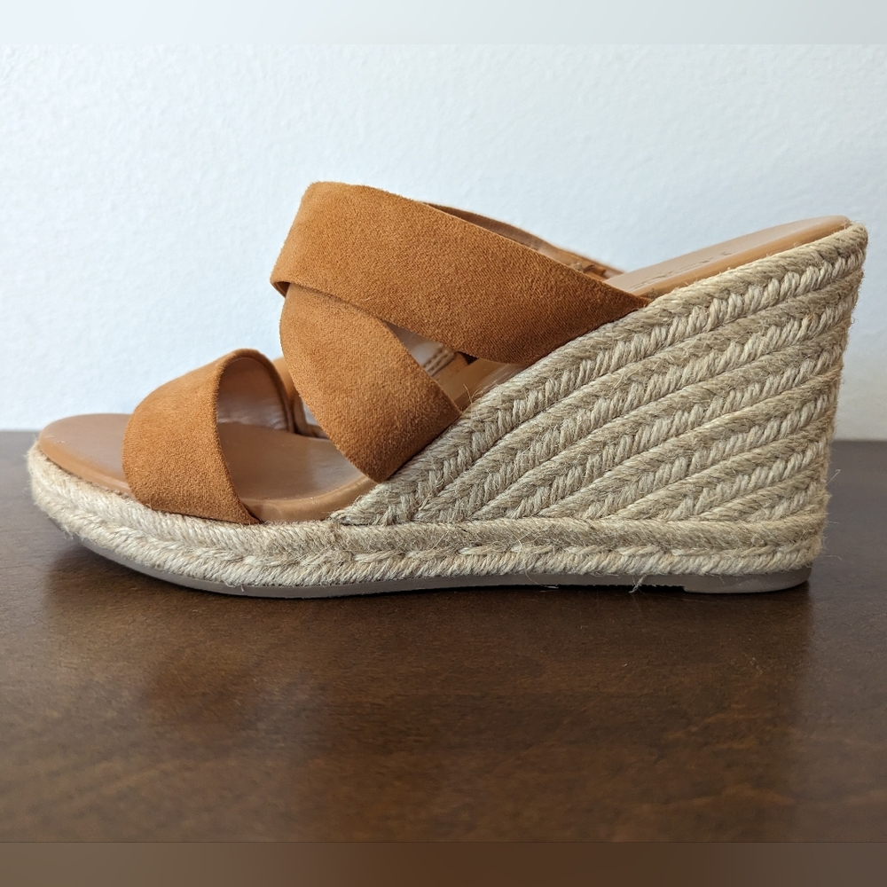J. Crew Espadrille Wedge Sandals Tan Crossover Suede Straps Size 7.5 - Picture 4 of 12